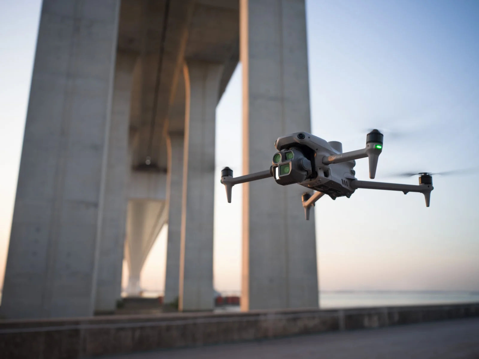 DJI Matrice 4E (inkl. 12 Monate DJI Care Enterprise Plus)